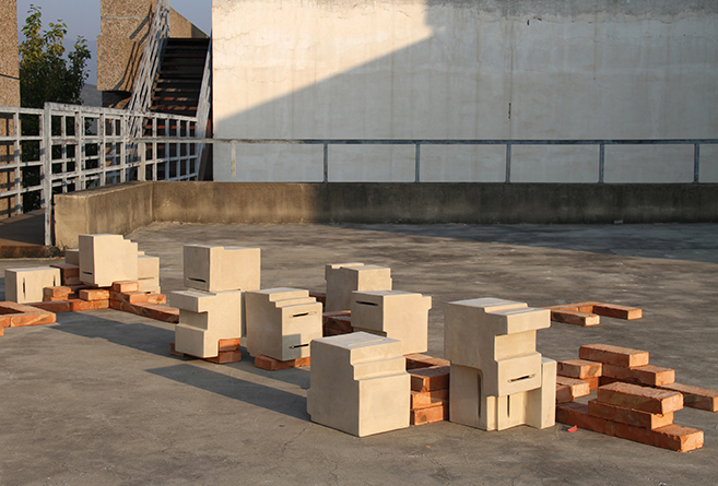 Outdoor art installation and video at Shangyuan Art Museum, documenting clay’s transformation under climate effects over 20 days in Shayoukou Village, China. 8
