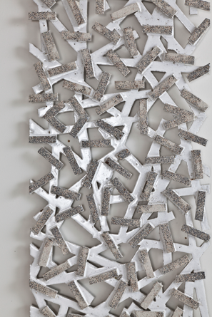 Glazed Concrete: A fusion of material science, architecture, and art—creating thin, bendable ceramic facades. Explore the innovation from 1998–2015. 2