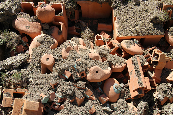 "The End"—Fragment 5, an inverted archaeological excavation at Alfred Square, burying ceramics for future rediscovery 8