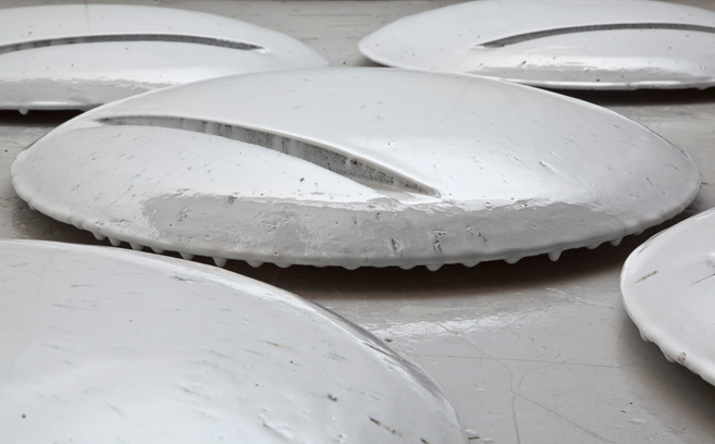 The Displacements exhibition at Grimmerhus reimagined space with glazed concrete, exploring tension, form, and material dialogue in a historic setting. 8
